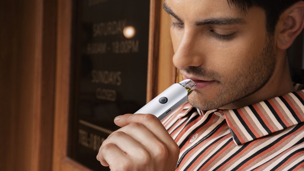 طراحی و فینیشینگ دستگاه یوول کالیبرن جی 4 کلاسیک UWELL Caliburn G4 Classic